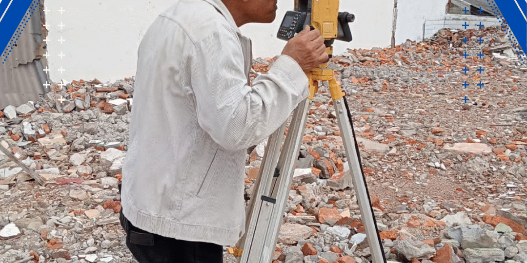 Alat Penting bagi Surveyor Topografi